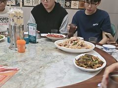 -花儿穆萨·烤肉餐厅(石马坪店)