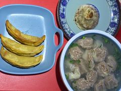 -老新隆牛肉锅贴(新街口店)