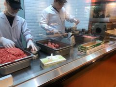 -The Habit Burger Grill 哈比特汉堡(爱琴海店)