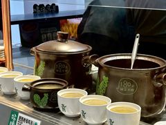 -老乡鸡(武汉中南梅苑小区地铁站店)