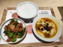 -老乡鸡(上海白玉兰广场店)