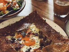 鸡蛋蘑菇熏肉荞麦可丽饼-RAC BAR(安福路店)