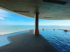 -海棠湾仁恒皇冠度假酒店-270°海景餐厅