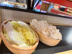 -廖掌柜·重庆鲜货火锅(上海首店)