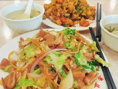 -老头盖浇饭(南京新街口明瓦廊宏光酒店店)