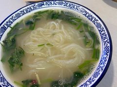 -烤鸭肉夹馍鸭汤店