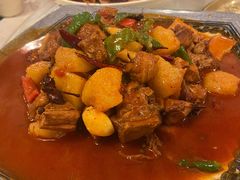 特色的大盘鸡-维吾尔餐厅(宜山路店)