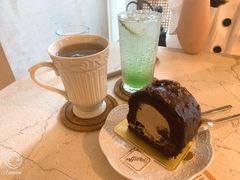 -Me Coffee下午茶艺术空间