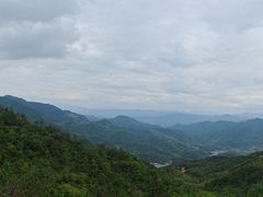 -天姥山