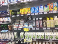 -全家便利店(莲花池东路店)