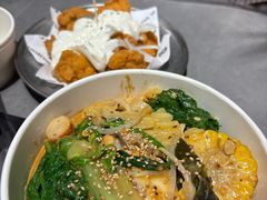 -W COLLECTIVE  DESSERT SHOP