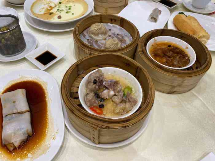 兴悦酒家(保利克洛维店)-"大厅很大很舒服,因为足够宽敞,所以不觉得.