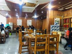 大堂-十二道丰味·徐州土菜·烧烤(何山路店)