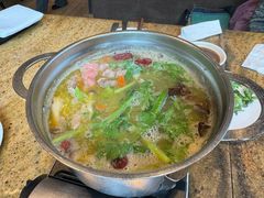 -松山湖凯悦酒店·Café自助餐厅·周末火舞秀表演