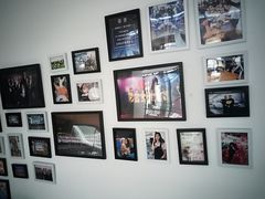 -上海星瀚奔驰4S店(红柳路店)