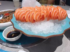 三文鱼刺身-大锅强·蒸海鲜青岛菜(吾悦广场店)