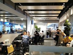 大堂-喜茶(上海正大广场店)