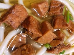 -鑫花溪牛肉米粉(凤凰街创始总店)