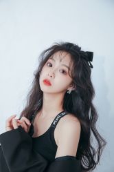 -onlygirl摄影美学馆高端定制(江滩店)