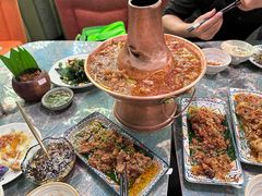 土司铜锅牛蛙-浩海火燒雲傣家菜(芮欧百货店)