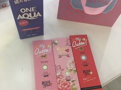-4iNLOOK美瞳店(龙之梦购物中心虹口店)