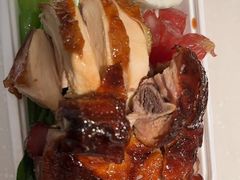 -新大咀港式茶餐厅(宝山万达店)