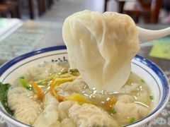 鱼肉馄饨-长人馄饨铺(解放街店)