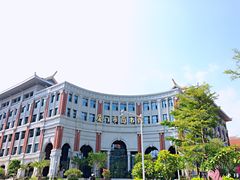 -厦门市图书馆(集美新城馆区)