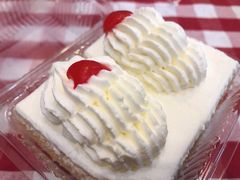 -红宝石·鲜奶小方·海派西点房(联洋店)