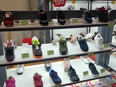 -百丽国际童鞋(泉屋百货店)