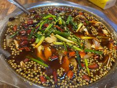 -乡土特色.冷锅鱼.牦牛肉汤锅