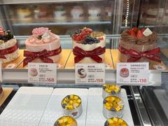 -花花卷卷·鲜食蛋糕(静安久光百货店)