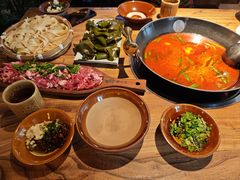 -贵厨酸汤牛肉(汇金星力城店)