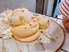 冰激淋松饼-MIKAKU(万达广场上海宝山店)
