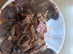 -闫家驴肉老店(华电一校店)