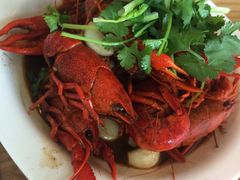 -鲁小三·大骨自助(金山总店)