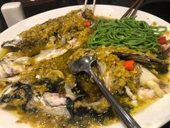 鱼头菠菜面-口味堂(珞喻路店)