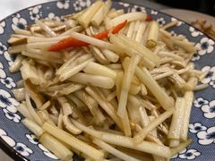 白水芹炒豆腐丝-小实惠嘉(威海路店)