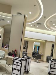-Mentor Hair Salon