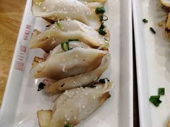 -小姜锅贴(凤凰街店)