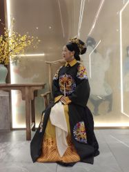点击看大图 -盘子女人坊古装写真摄影(南京总店)