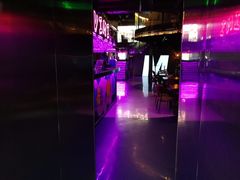 -vimi便利店酒吧