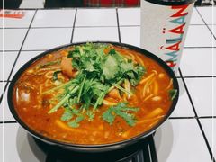 -肥汁米蘭香港米线(长宁来福士店)