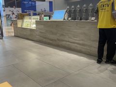 -喜茶(杭州滨江宝龙店)