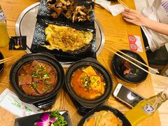 -聚串门儿·东北烧烤(信义坊店)