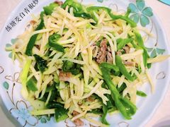 茭白青椒牛肉丝-练塘古镇