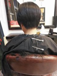 -镁连社·美联社