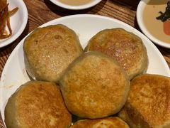 -清真吴记门钉肉饼·喜多利