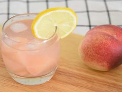 桃桃可尔必思-瑞幸咖啡(文峰城市广场4F店)