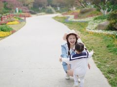 -秀丽东方